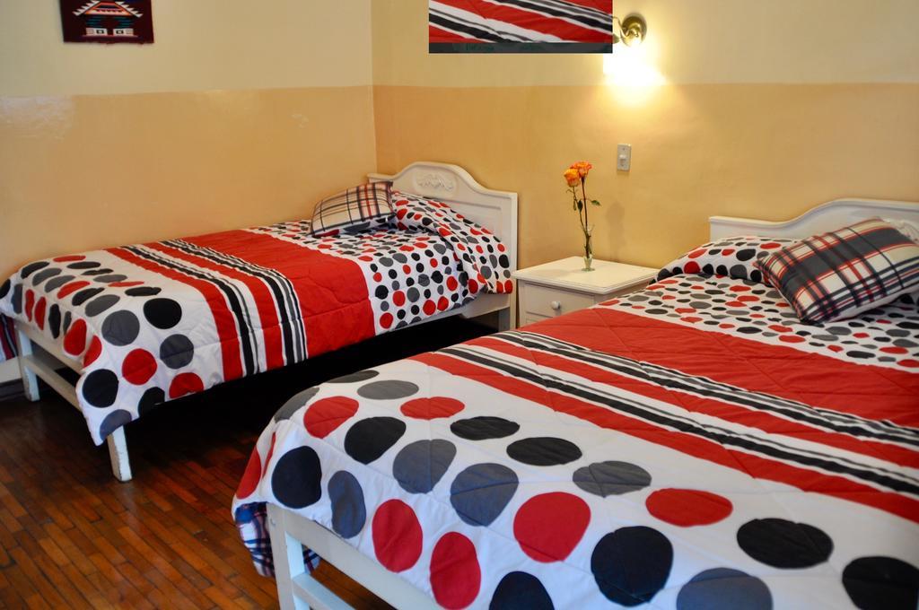 Hotel Europa Алауси Экстерьер фото