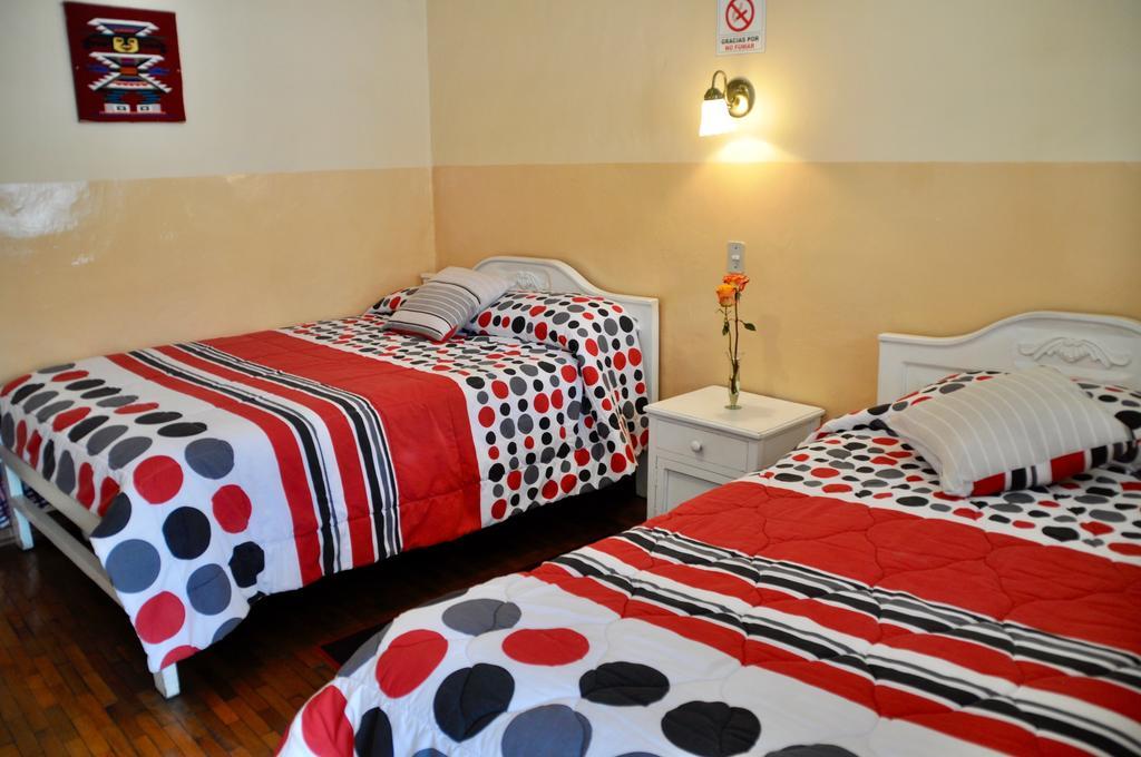 Hotel Europa Алауси Экстерьер фото